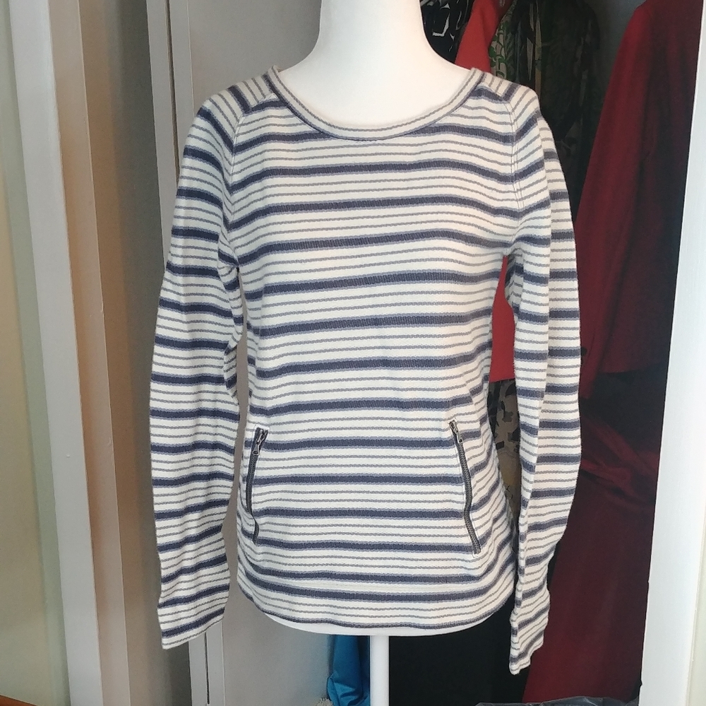 Lou & Grey Knit Top